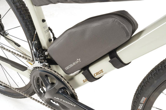 Geosmina - Large Top Tube Bag 1L