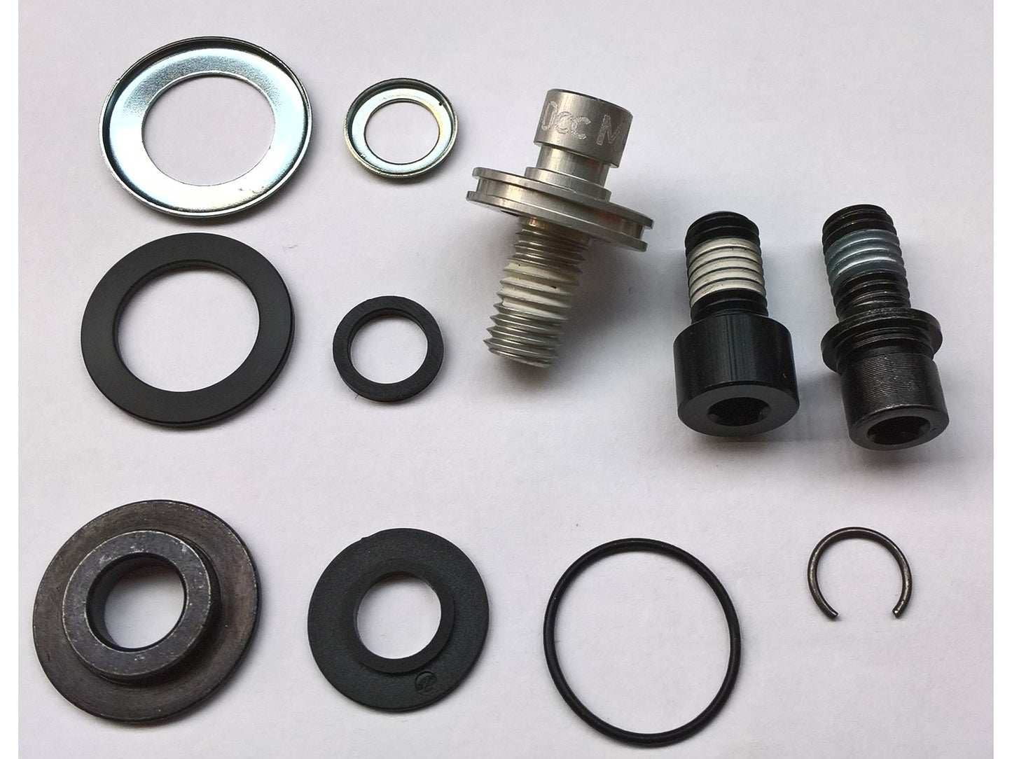 FORK SHAFT FASTENER KIT - (INCLUDES SHAFT BOLTS & CRUSH WASHERS) - BOXXER RC/TEAM/WC B1