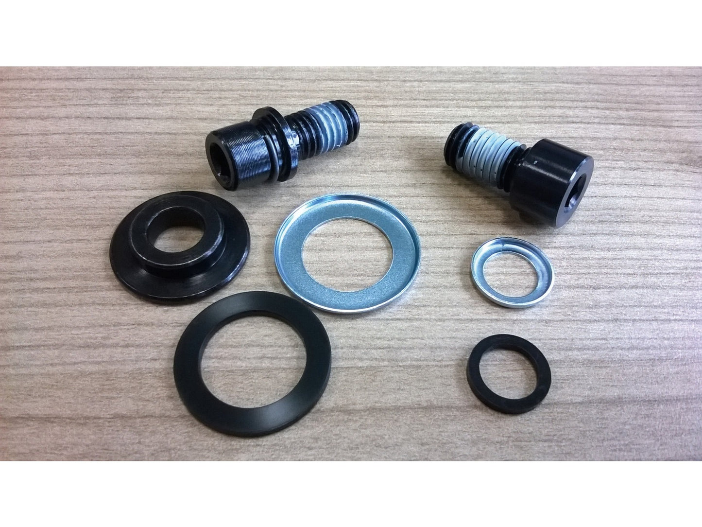 FORK SHAFT FASTENER KIT